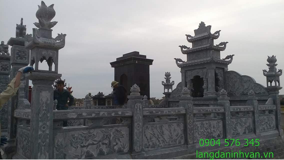 khu lăng mộ đá đẹp tại đà nẵng