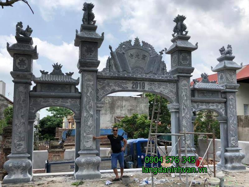 lắp đặt cổng đá nhà thờ họ Đỗ tại Bắc Ninh