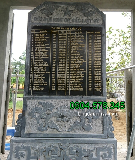 Bia đá ghi danh