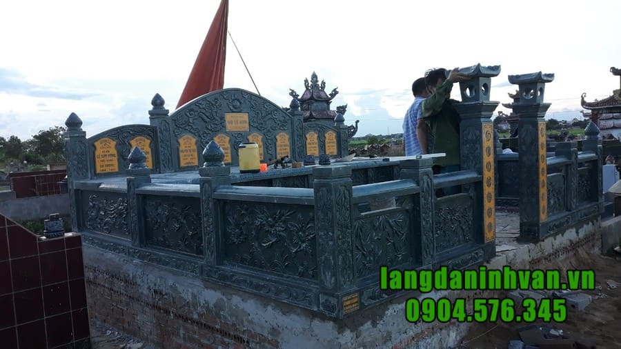 Báo giá lăng mộ đá đẹp Ninh Bình năm 2020
