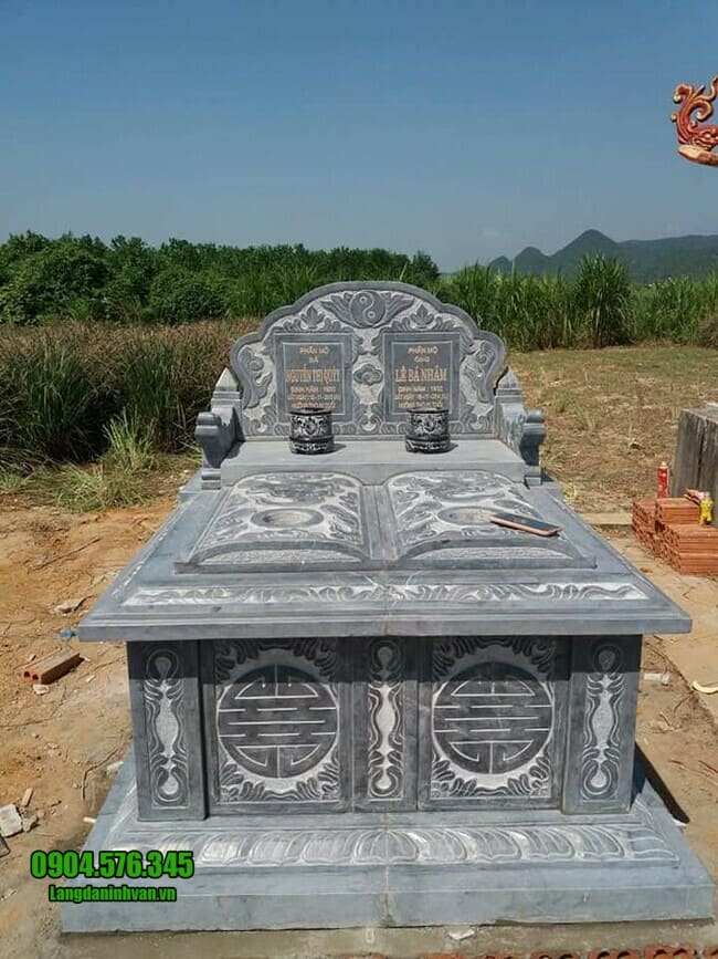 Mẫu mộ đôi bằng đá đẹp tại Quảng Trị