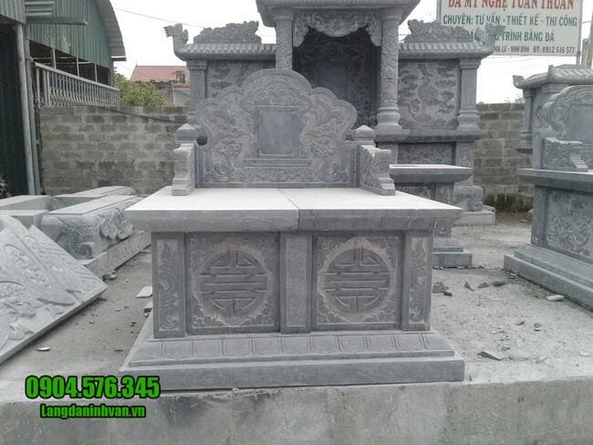 mộ đá đôi tại Quảng Bình đẹp