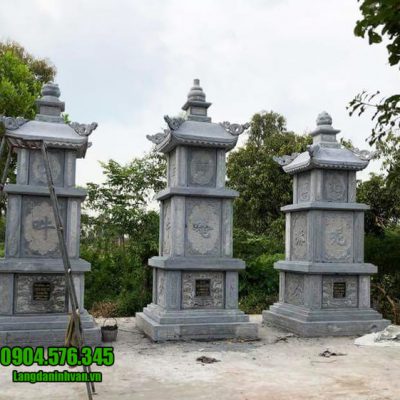 mộ hình tháp phật giáo bằng đá tại Huế
