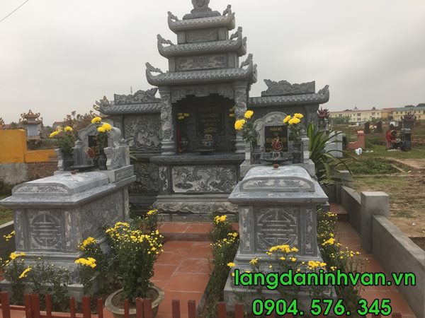 Am thờ đá lắp đặt tại Hà Nội