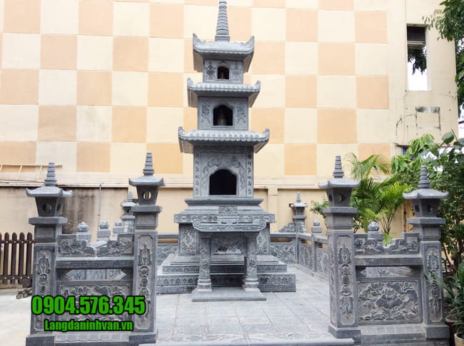 mộ tháp đá tại Bình Định đẹp