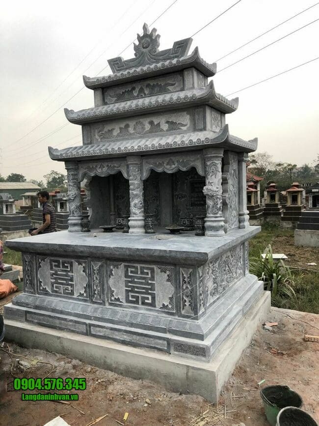 mộ đôi đá mỹ nghệ tại Phú Yên