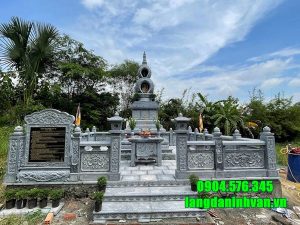 Lắp đặt mộ tháp đá phật giáo đựng tro cốt sư thầy trụ trì tại Sài Gòn