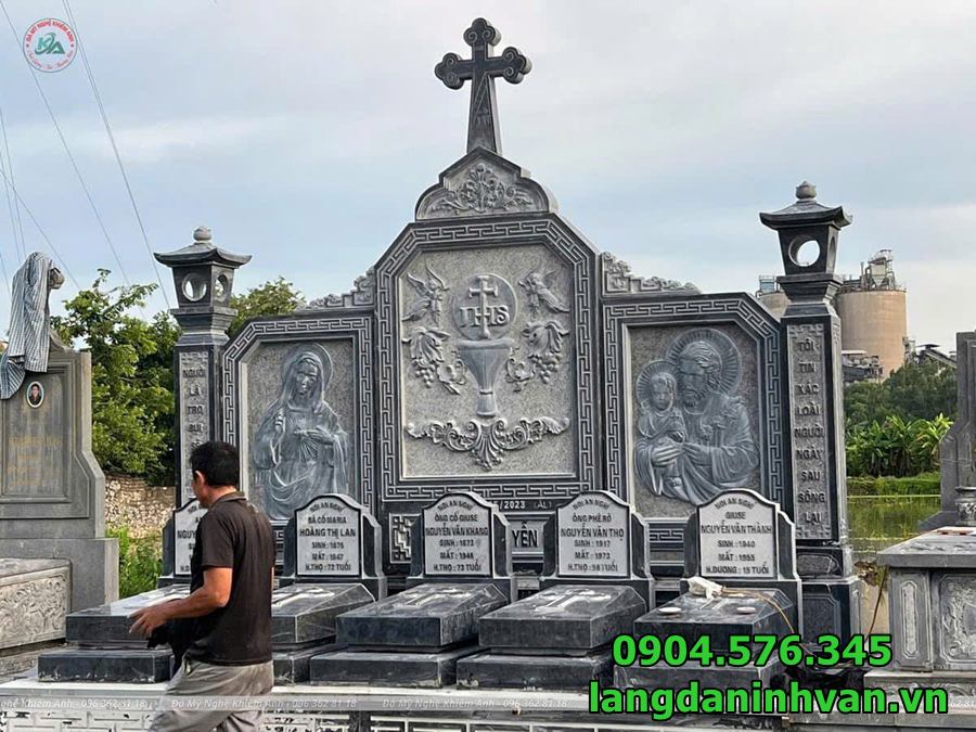 Khu lăng mộ công giáo bằng đá xanh đen tự nhiên đẹp