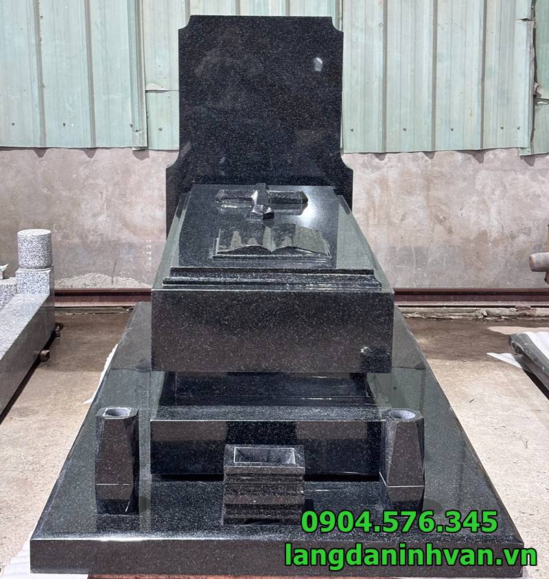 mẫu mộ công giáo hiện đại