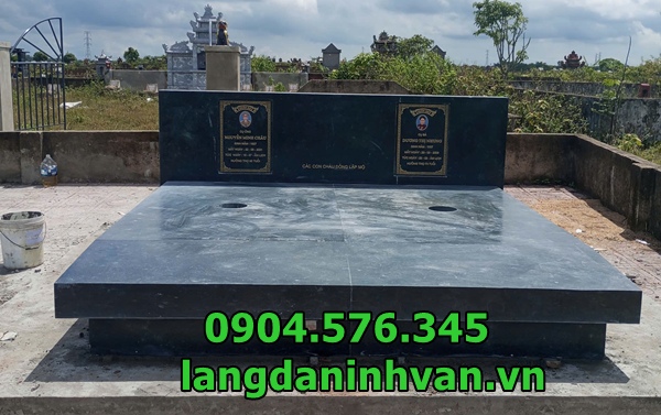 mộ đá xanh rêu tự nhiên tại hưng yên mộ đá xanh rêu tự nhiên tại hưng yên